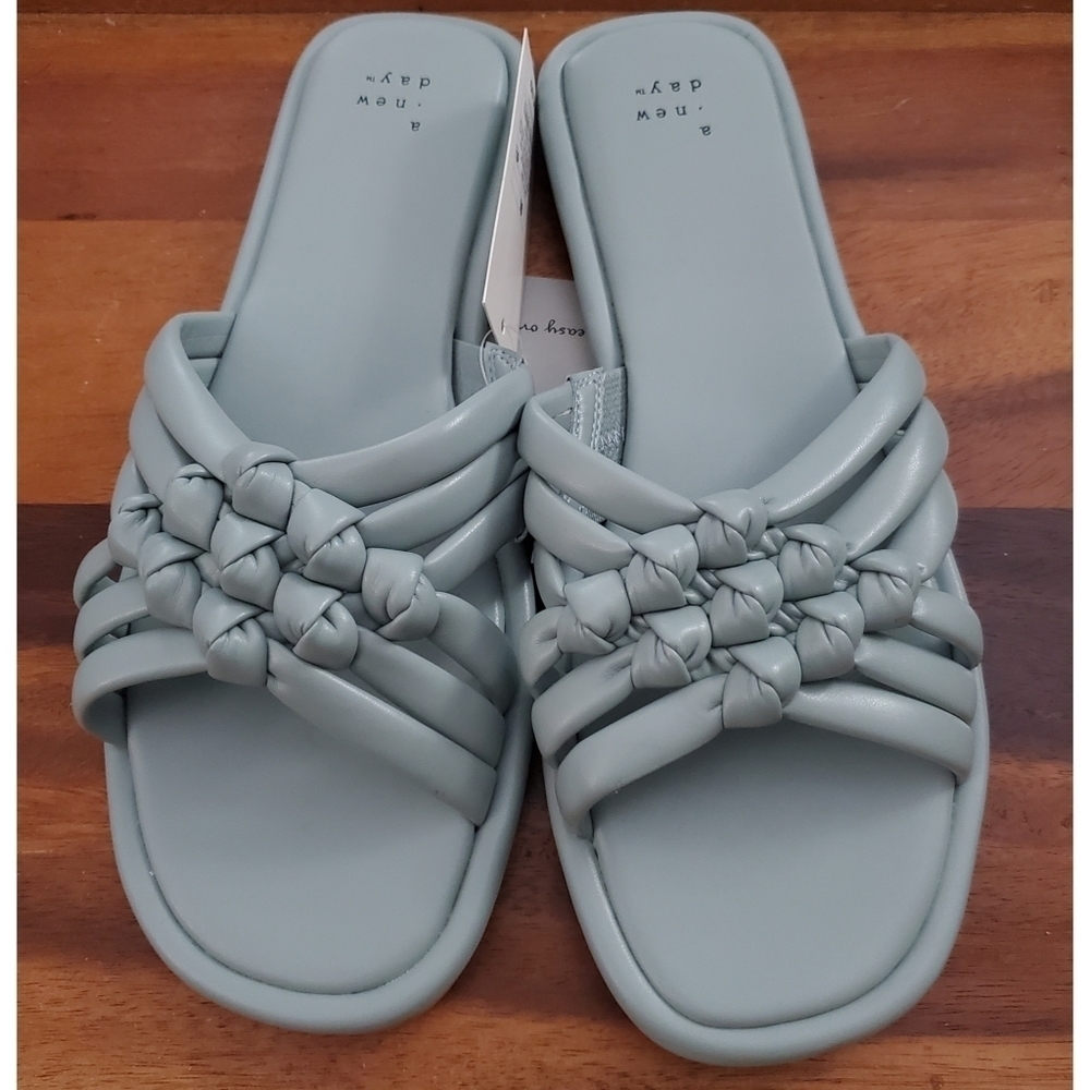 A New Day Dulce Padded Knot Slide Sandals - Picture 2 of 13